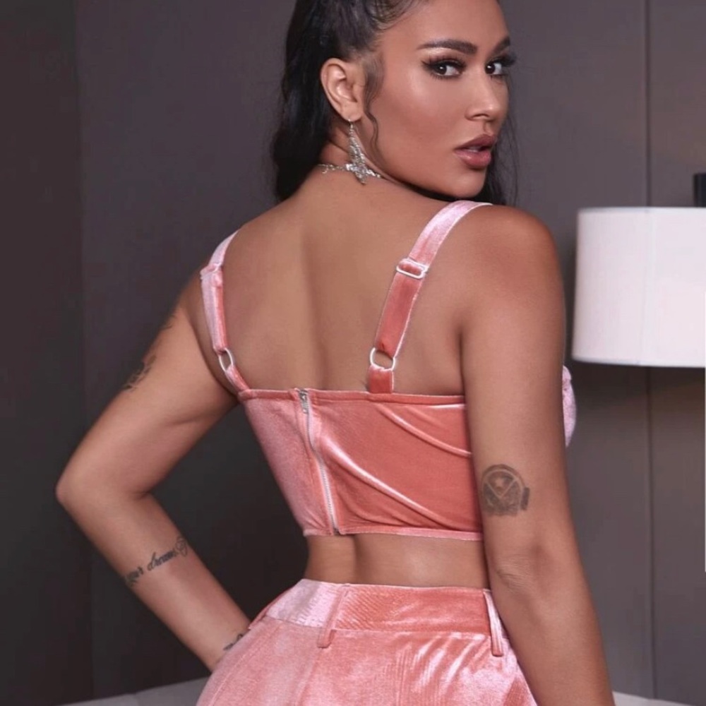 Velour Set - Picture 2 of 3